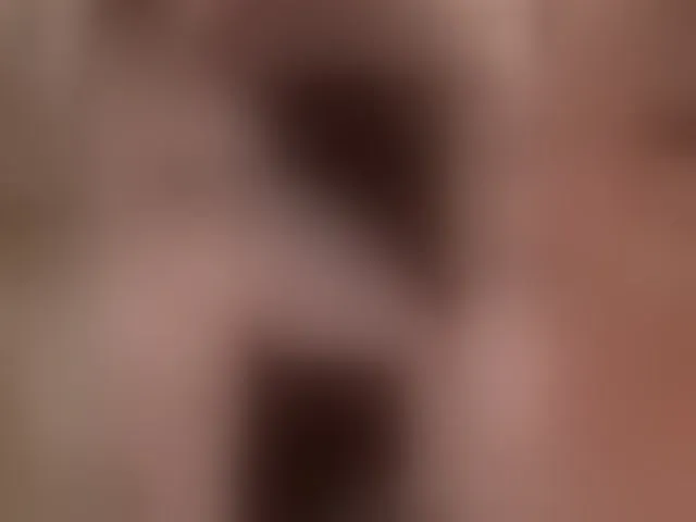 Live sex webcam photo for LisaMonroe #293375357