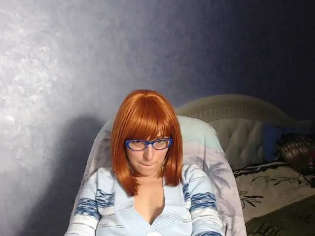 Live sex webcam photo for LisaSweet23 #272554978