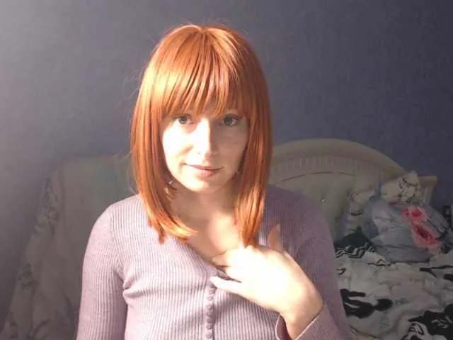 Live sex webcam photo for LisaSweet23 #272982725