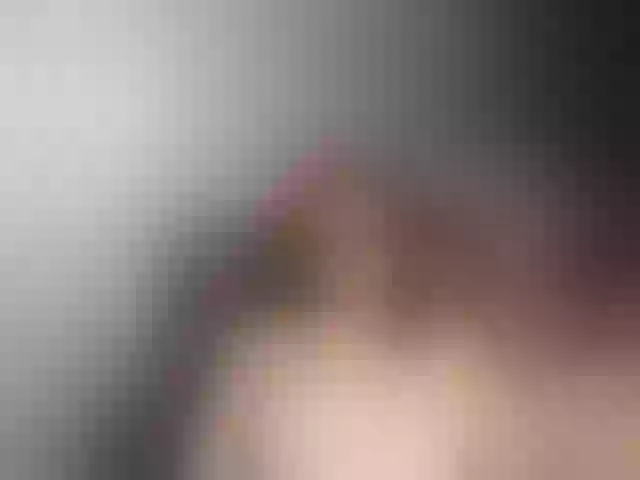 Live sex webcam photo for LisaSweet23 #273714315