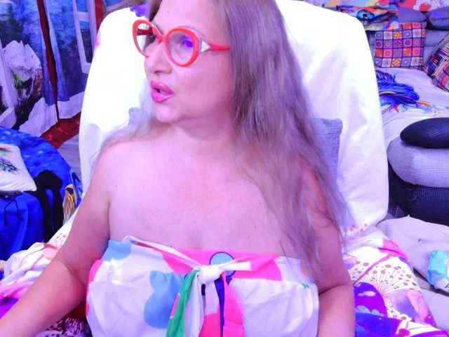 Live sex webcam photo for Lisabigtits #278071683