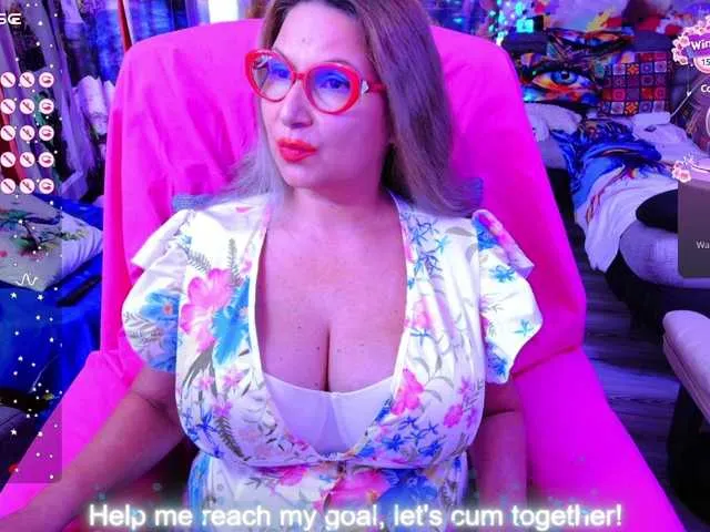 Live sex webcam photo for Lisabigtits #288091260