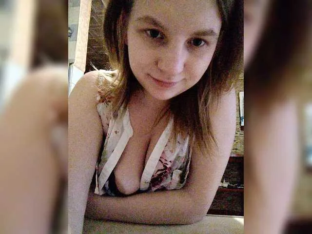 Live sex webcam photo for LisannaHot #276653702