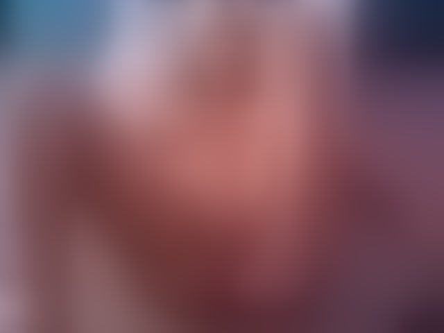 Live sex webcam photo for LisetteLuxe #294145064