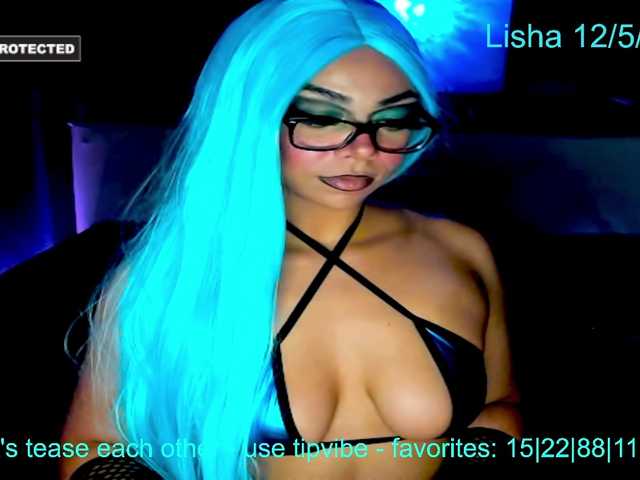 Live sex webcam photo for LishaDivine #276854532