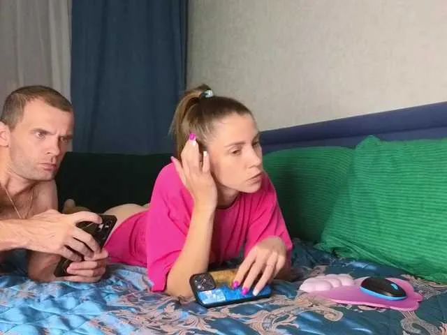 Live sex webcam photo for Lisi4ka-Basik #290932595