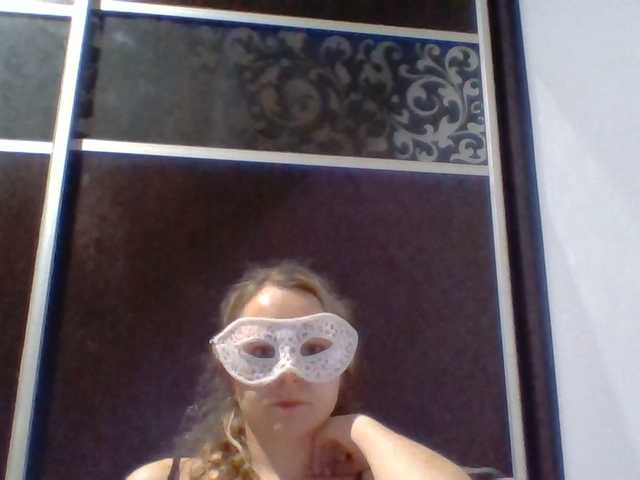 Live sex webcam photo for Lisonya #272591146