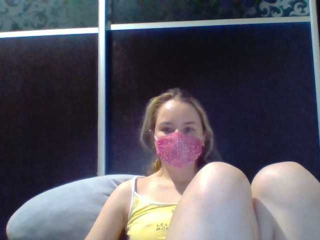 Live sex webcam photo for Lisonya #272783223