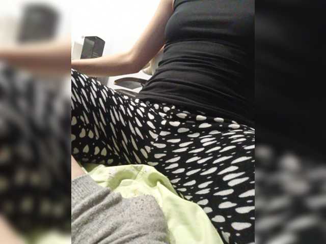 Live sex webcam photo for Lisonya #276435658