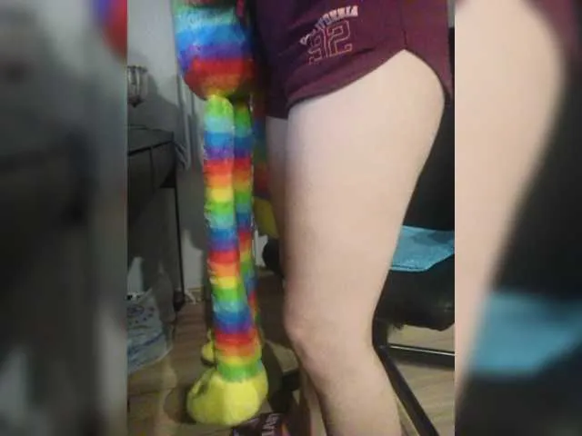 Live sex webcam photo for Lisonya #277212364