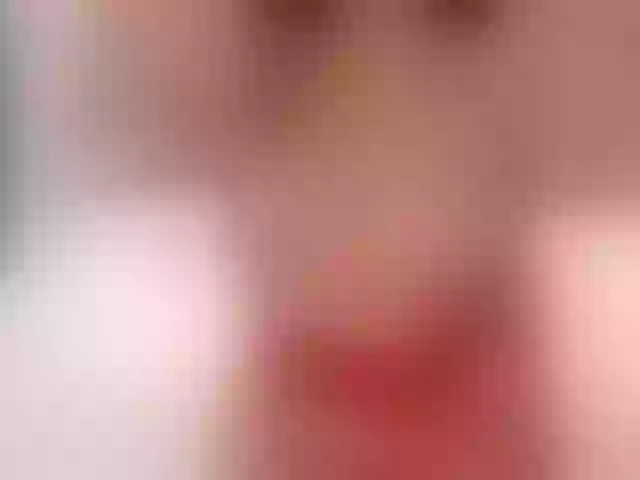 Live sex webcam photo for LissMonroe #276097987