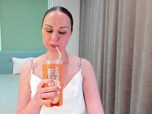 Live sex webcam photo for LissaJohnson #291928342