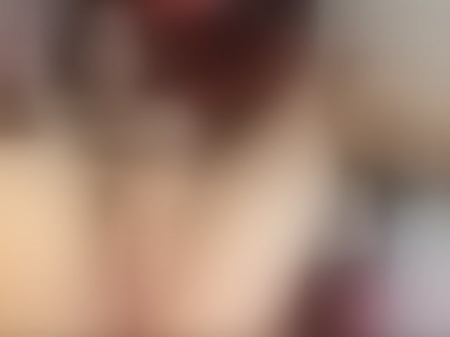 Live sex webcam photo for Lissalittlee #291047646