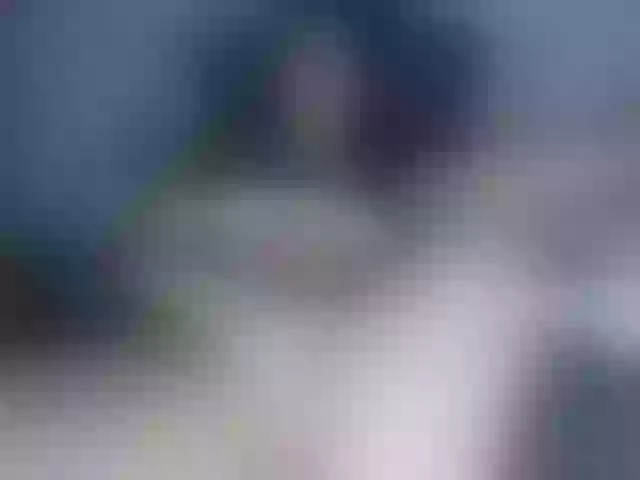 Live sex webcam photo for Lissalittlee #292203830