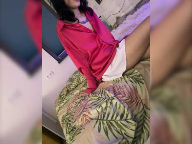 Live sex webcam photo for Lissibunny #276806686