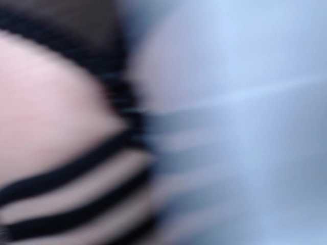 Live sex webcam photo for Litilkat #277709159