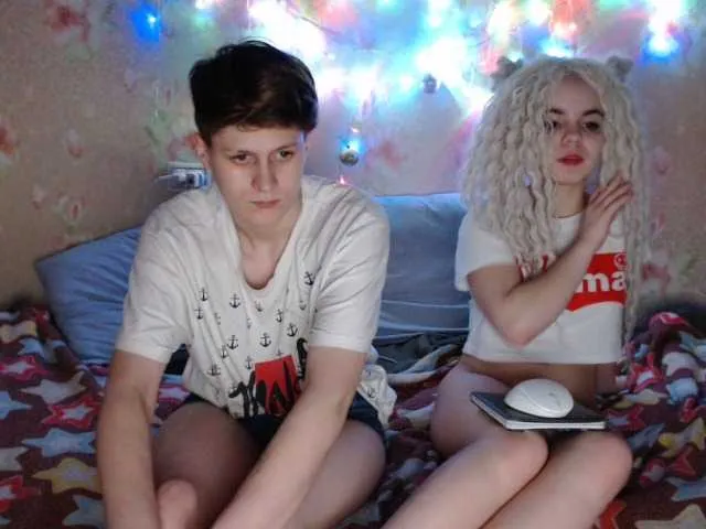 Live sex webcam photo for Litle-Kittya #273003073