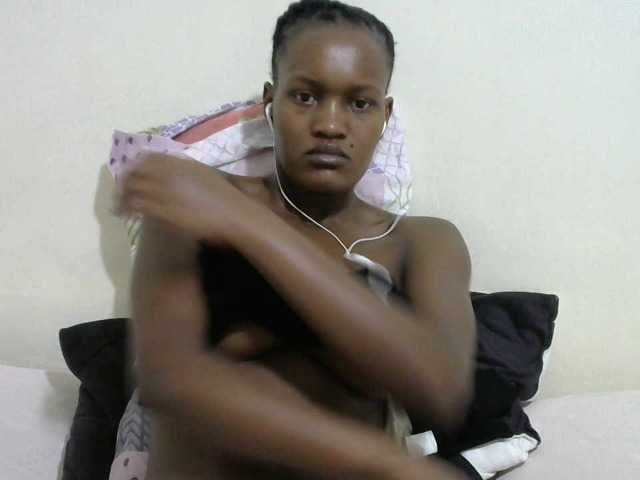 Live sex webcam photo for Litskin #271905982