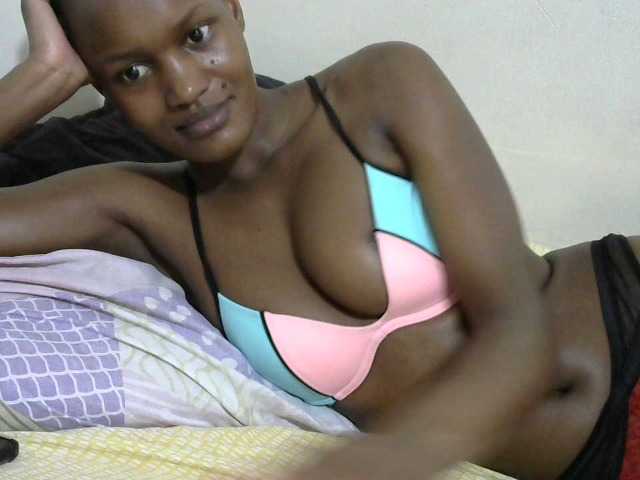 Live sex webcam photo for Litskin #272306533