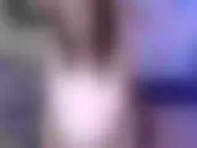 Live sex webcam photo for Little-Aria #273039321
