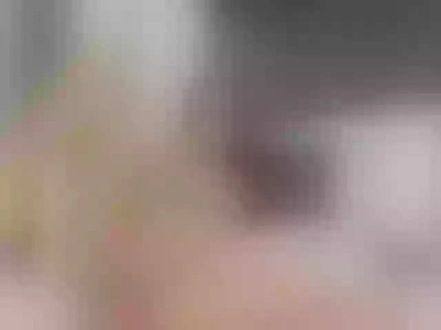Live sex webcam photo for Little-Jenni1 #276900994