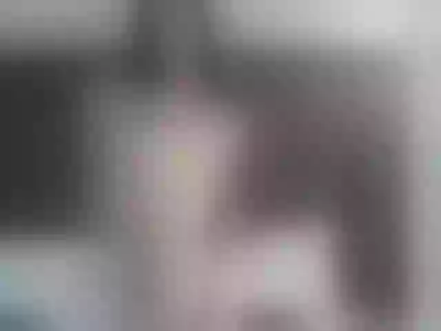 Live sex webcam photo for Little-Jenni1 #277187976