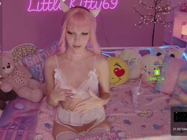 Live sex webcam photo for Little-Kitt69 #274473049