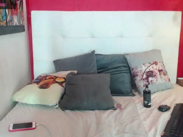 Live sex webcam photo for Little-Liluu #277121412