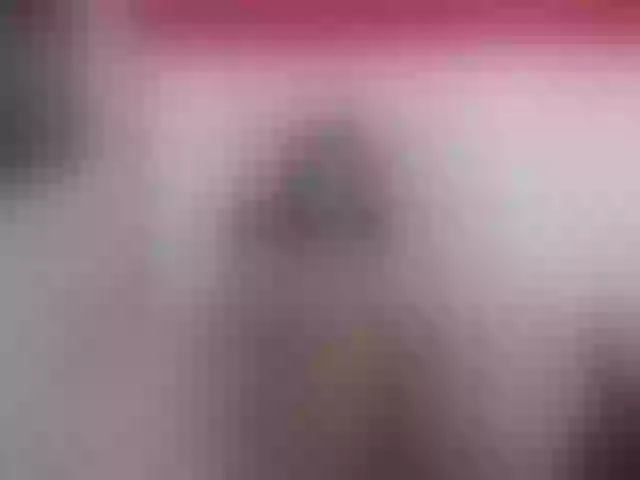 Live sex webcam photo for Little-Liluu #277449312