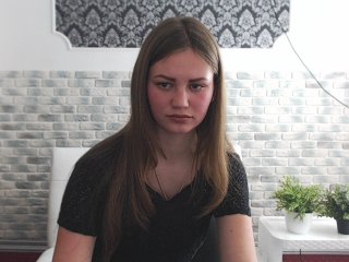 Live sex webcam photo for Little-Meow #147411973