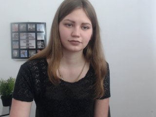 Live sex webcam photo for Little-Meow #147967188