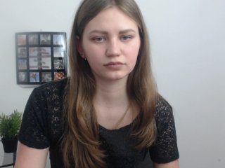 Live sex webcam photo for Little-Meow #147974244