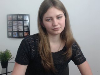 Live sex webcam photo for Little-Meow #147974807