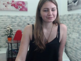 Live sex webcam photo for Little-Meow #148657257