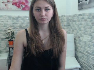 Live sex webcam photo for Little-Meow #148663542