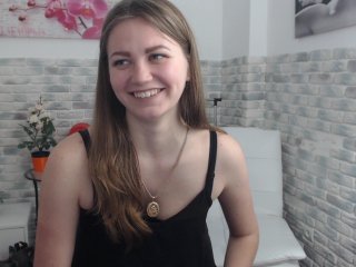 Live sex webcam photo for Little-Meow #148712457