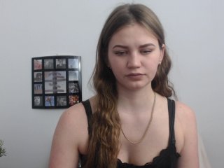 Live sex webcam photo for Little-Meow #150792546