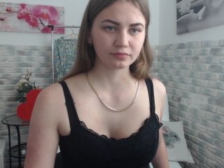 Live sex webcam photo for Little-Meow #153188904