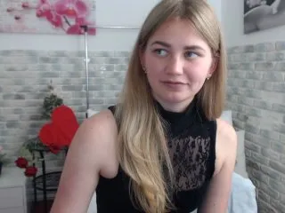 Live sex webcam photo for Little-Meow #158179711