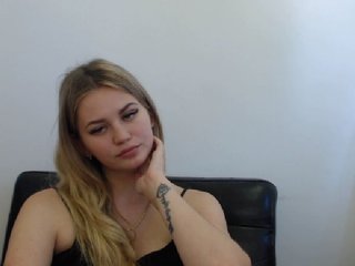 Live sex webcam photo for Little-Meow #169103341