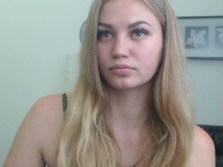 Live sex webcam photo for Little-Meow #170643753