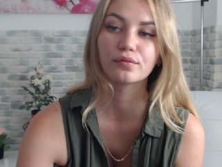 Live sex webcam photo for Little-Meow #171264977