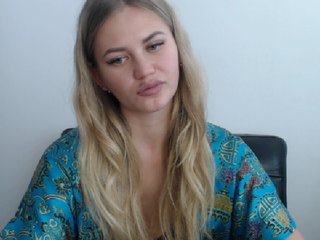 Live sex webcam photo for Little-Meow #178830623