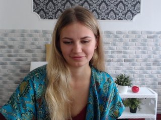 Live sex webcam photo for Little-Meow #180567253