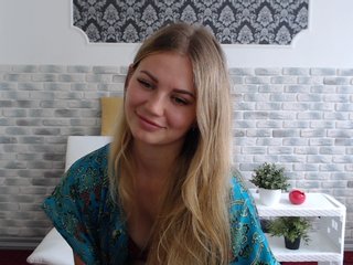 Live sex webcam photo for Little-Meow #180581007