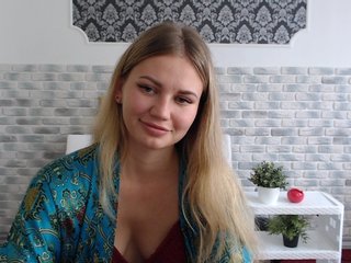 Live sex webcam photo for Little-Meow #180589251