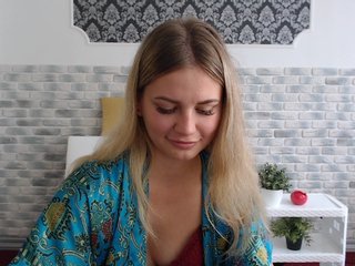 Live sex webcam photo for Little-Meow #180593868