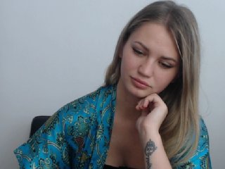 Live sex webcam photo for Little-Meow #182475039