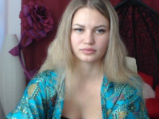 Live sex webcam photo for Little-Meow #183624541