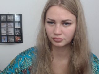 Live sex webcam photo for Little-Meow #183932253